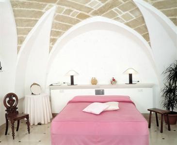 Hyencos Hotel Callyon
