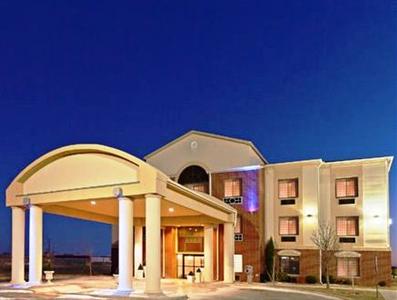 Holiday Inn Express Plainview