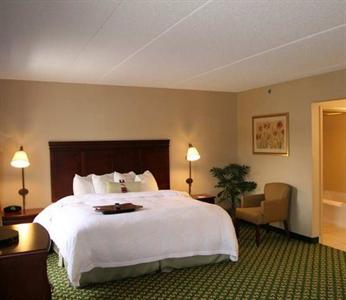 Hampton Inn & Suites Berkshires