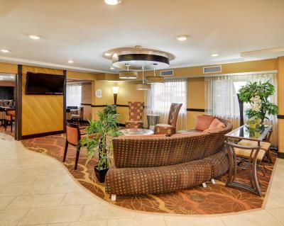 Baymont Inn & Suites DFW Airport