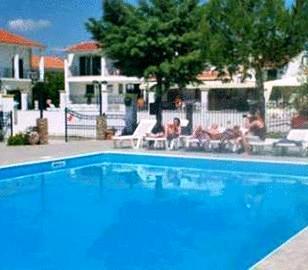 Daskalos Apartments