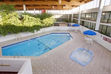 Wyndham Garden Detroit Metro Airport