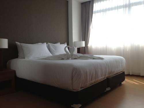 Demeter Residences Suites Bangkok