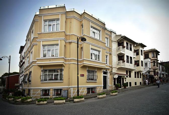 Hotel Sari Konak