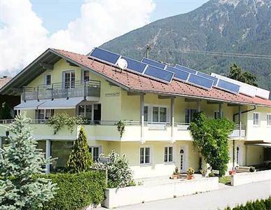 Landhaus Schopf Apartment Arzl im Pitztal