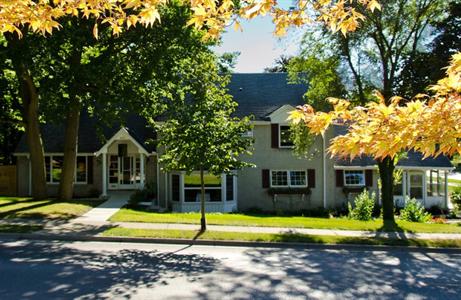 Inn-Chanted Forest Bed and Breakfast