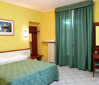 Albergo River Hotel