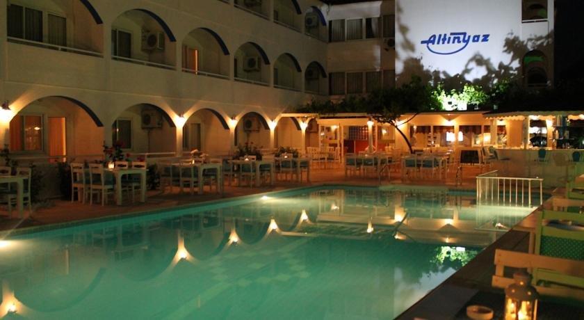 Altinyaz Hotel