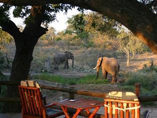 Amukela Game Lodge