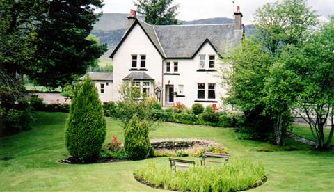Monadhliath Hotel