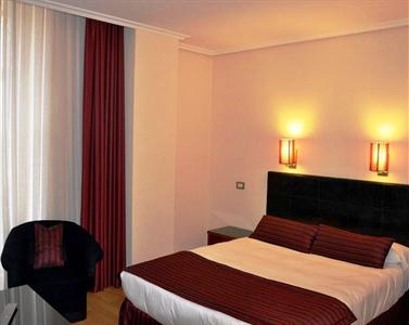 Hotel Compostela Vigo