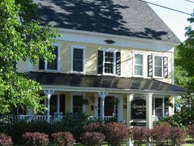 Kearsarge Inn