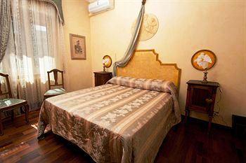 Abruzzese Bed & Breakfast Nettuno