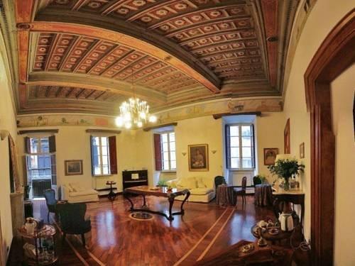 Palazzo Del Duca Bed & Breakfast Rome