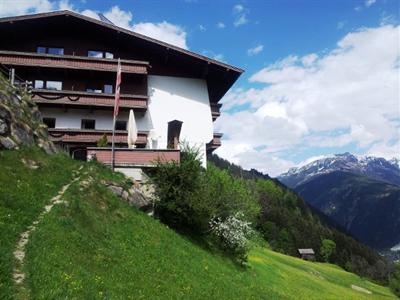 Hotel Alpenstern Finkenberg