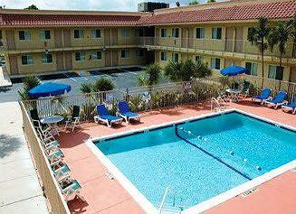 Travelodge Riviera Beach West Palm