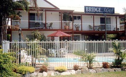 Bridge Motel