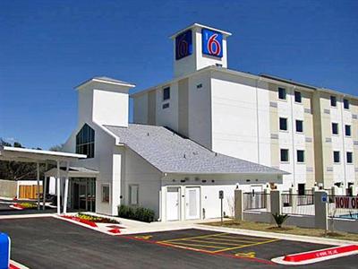 Motel 6 Marble Falls