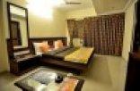 OYO Rooms Sayajigunj Pheonix Complex