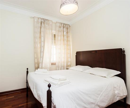 ShortStayFlat Central Apartments - Cais do Sodre