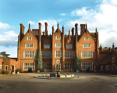 Dunston Hall De Vere