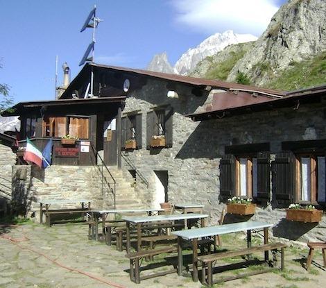 Rifugio Bertone Courmayeur