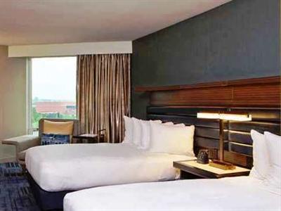 Hilton Newark Airport