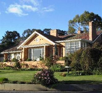 Trevallyn House Bed & Breakfast Launceston