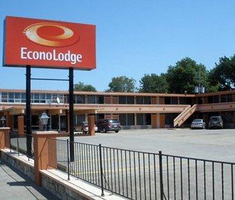 Econo Lodge Winfield