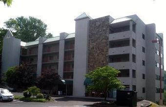 Laurel Inn Condominiums