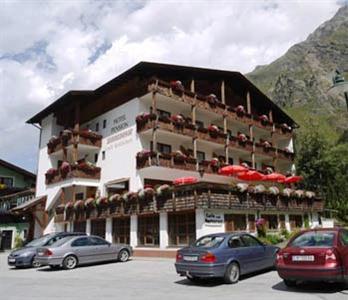Hotel Zirbenhof