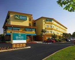 Days Inn and Suites Rancho Cordova