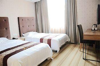 Songyuan Leading Degree Hotel