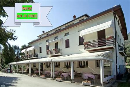 Camping Hotel Au Lac De Como