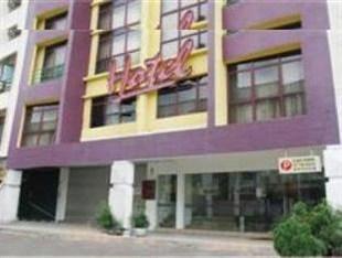 Clover Hotel Masai