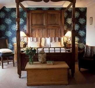 The Chequers Inn Wooburn Common