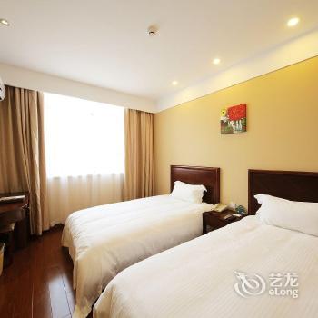 Jinqiao Jialin Hotel