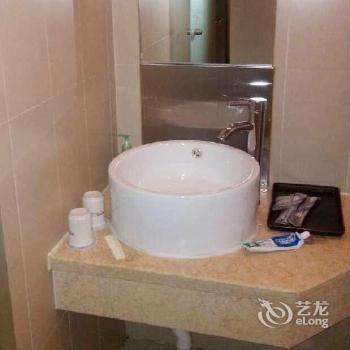 Motel 168 Tianyi Plaza