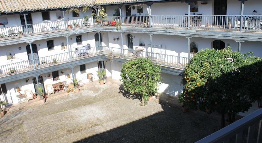 Apartamentos Corral del Conde