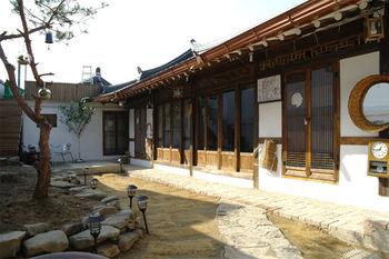 Nokwon Guesthouse