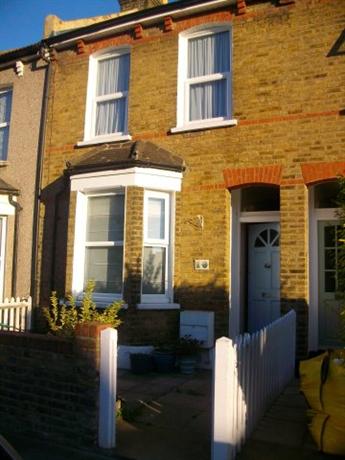 Homestay in Bromley near Bromley College of Further and Higher Education