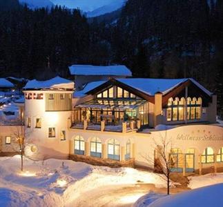 Wellness Familienhotel Alpenrose Elbigenalp