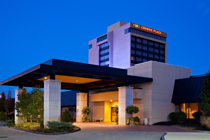 Crowne Plaza Hotel Cincinnati North