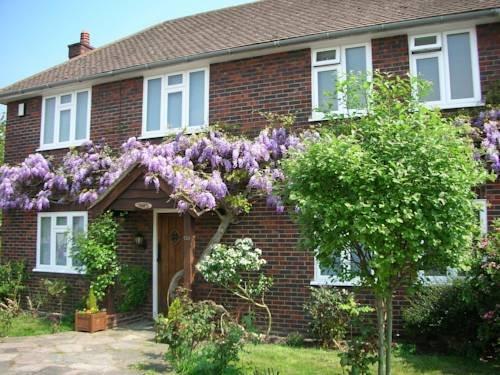 Clay Farm Guest House London