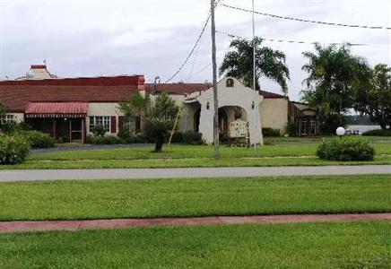 Sebring Lakeside Golf Resort Inn and Tea Room