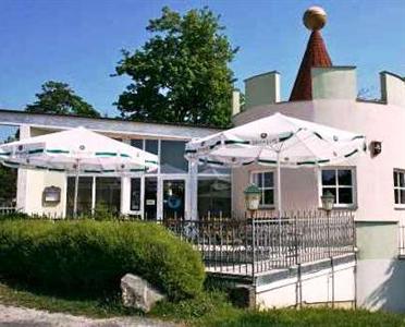 Zum-Aumatal Restaurant and Pension