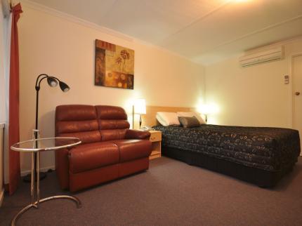 Edinburgh Motor Inn Warragul