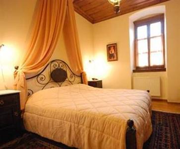 Kaza Guesthouse