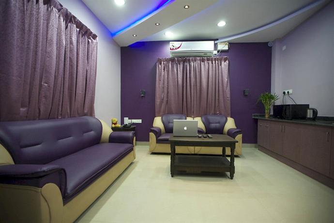 Max Classic Serviced Apartment