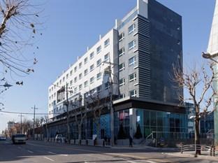 W-Tower Apartment
